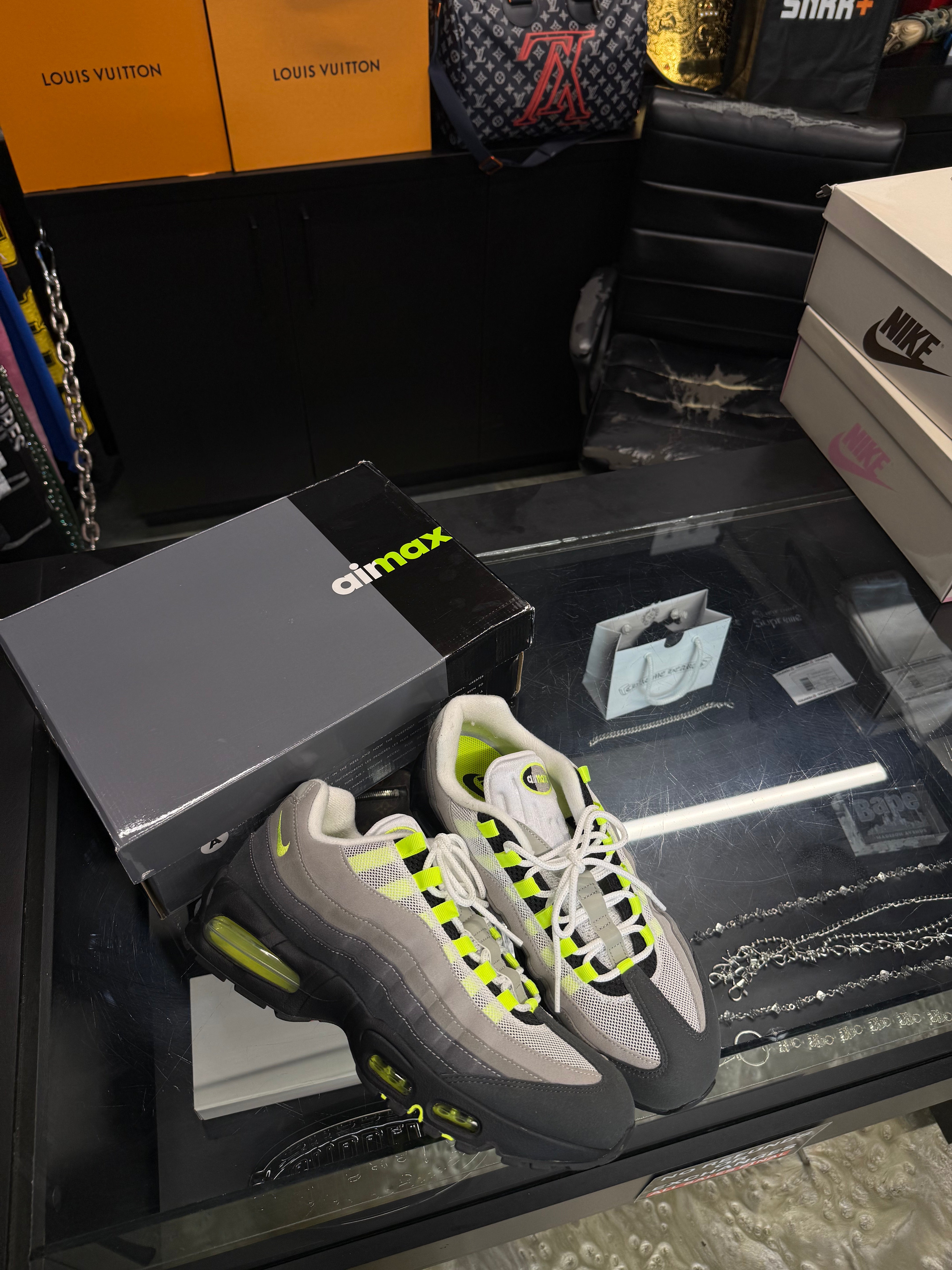 Nike Air Max 95 OG Big Bubble Neon (2025/2026) - Used/Worn