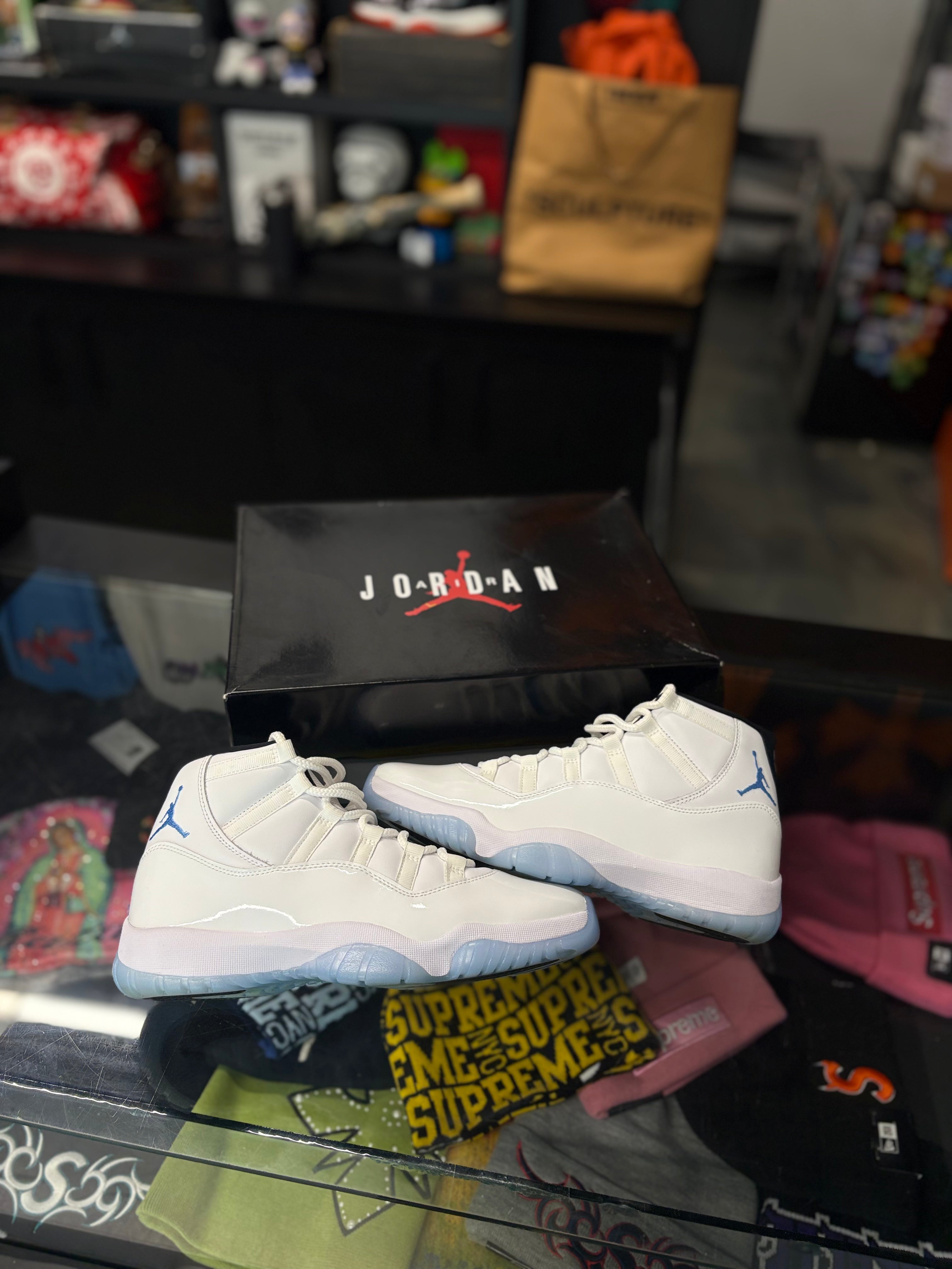 Air Jordan 11 Retro Legend Blue (2024) - Used/Worn