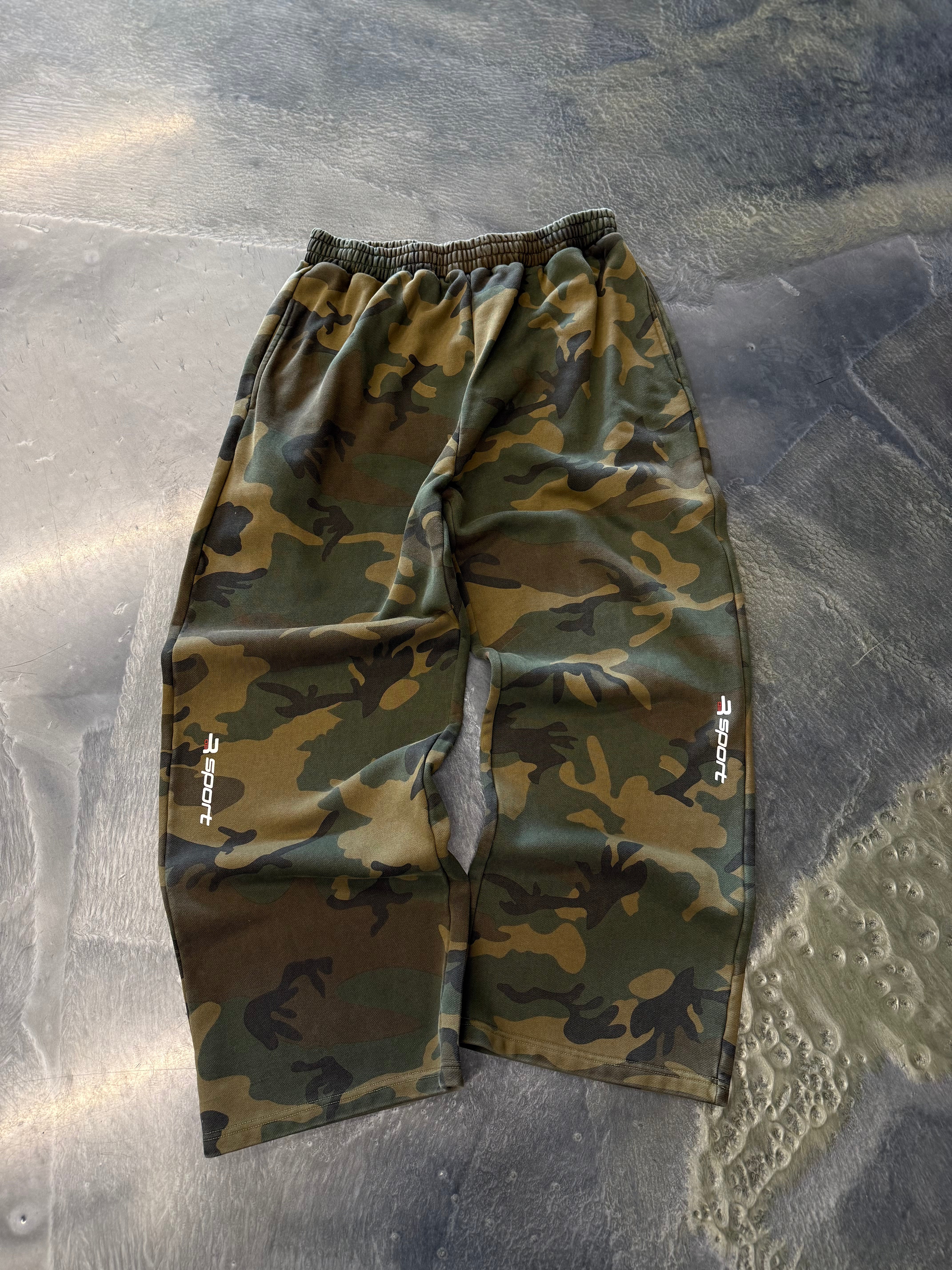GV Gallery Camo Sweatpants - Used/Worn