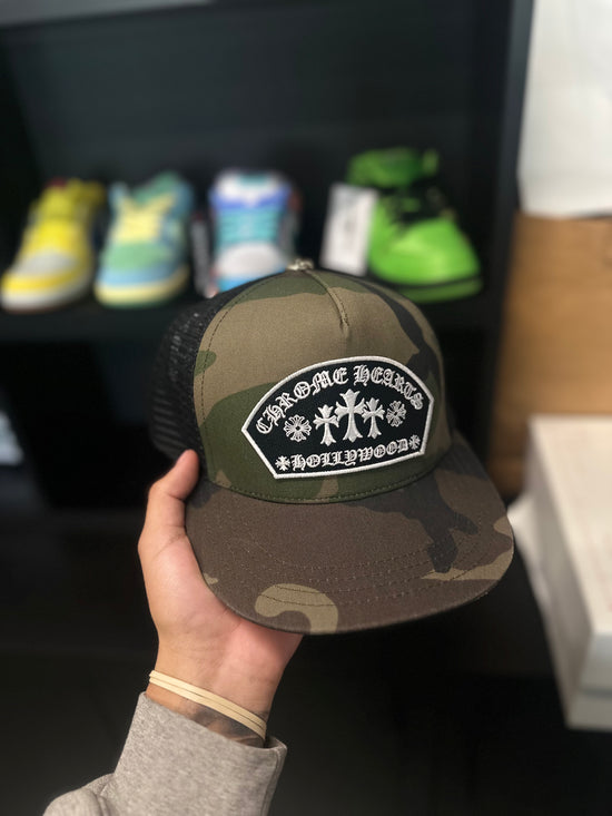 CHROME HEARTS CAMO TRUCKER