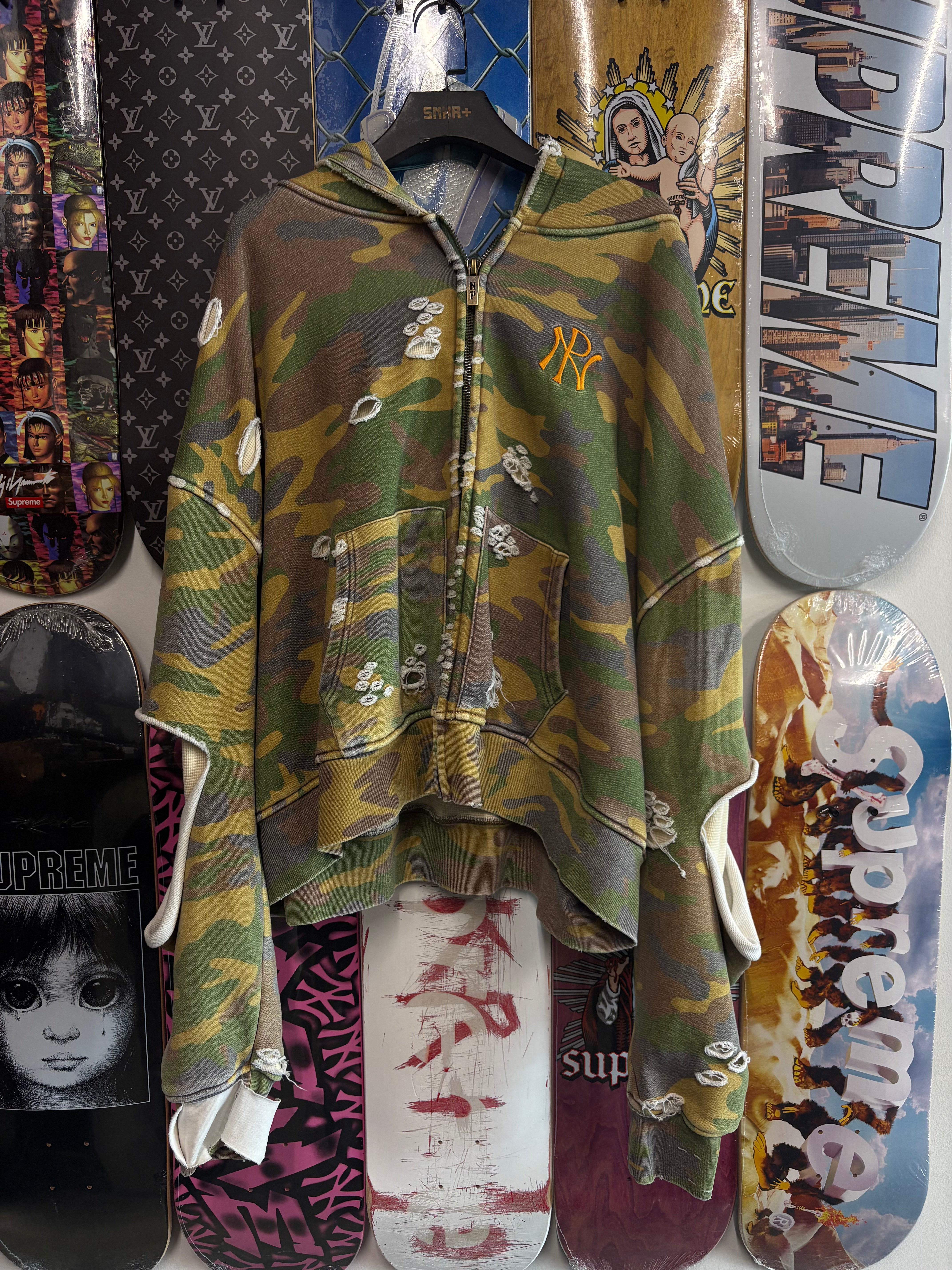 N'OUBLIE PAS CAMO GREEN ZIP-UP