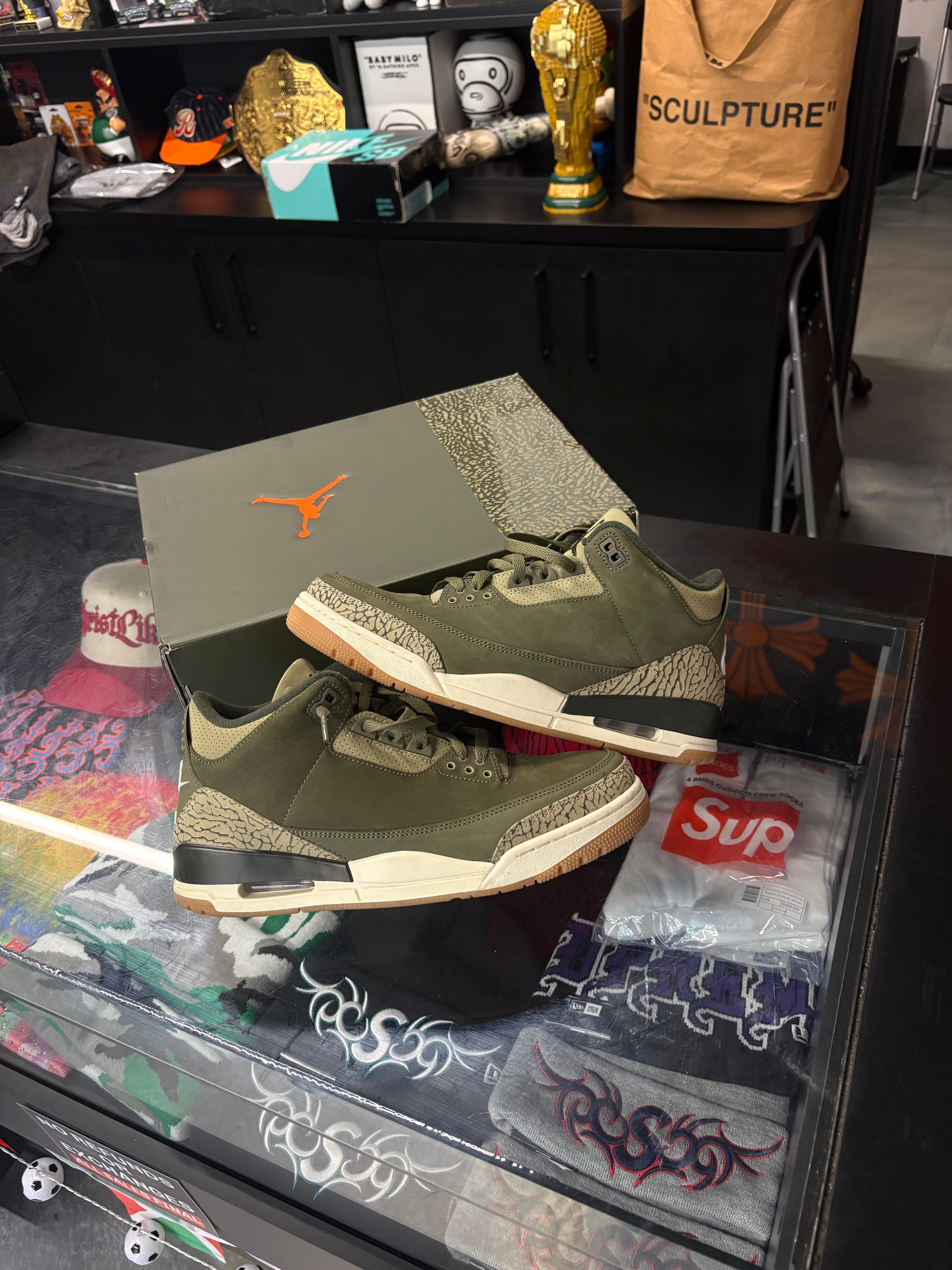 Jordan 3 Retro Family Affair - Used/Worn