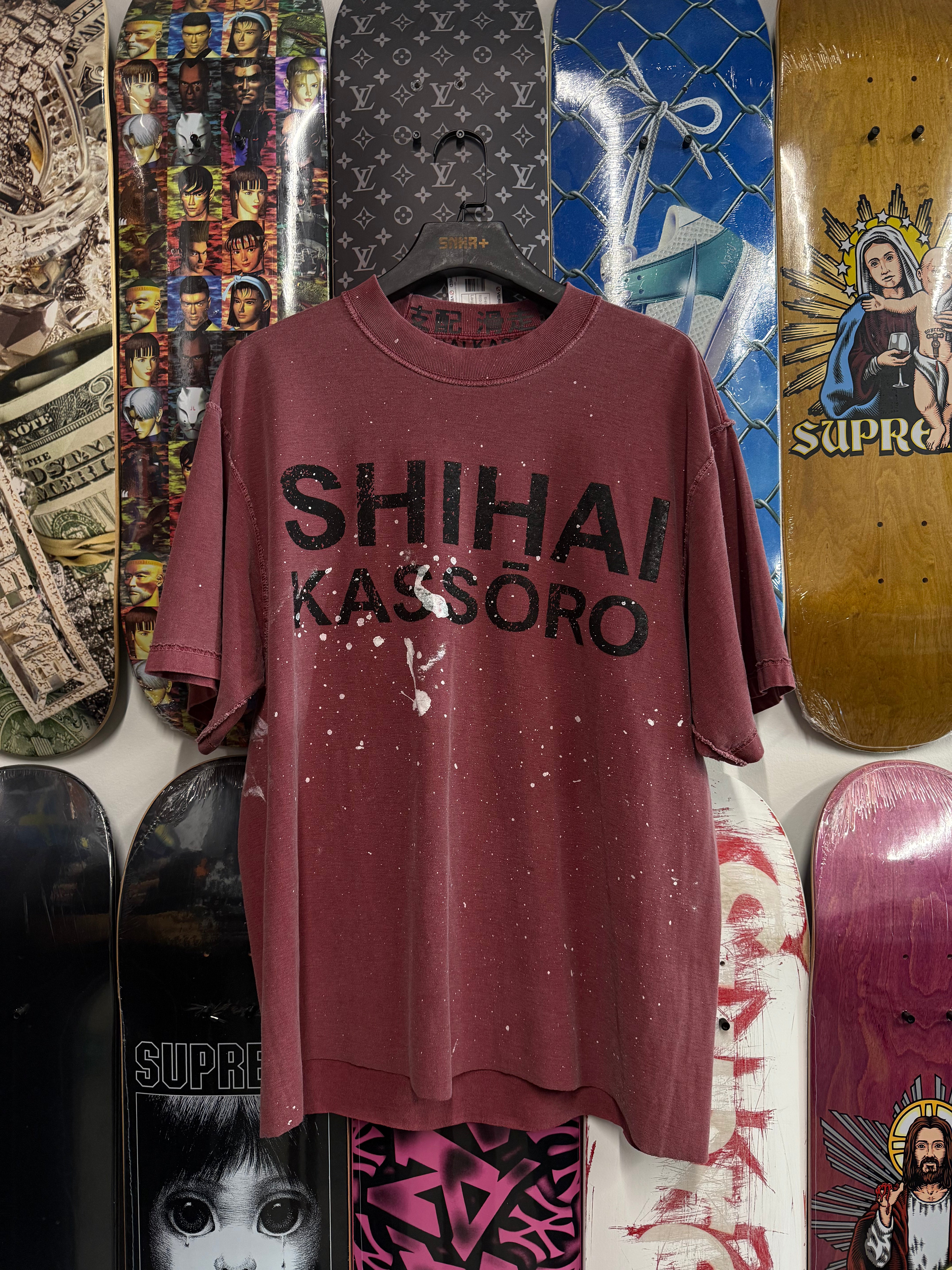 SHIHAI KASSORO RED ESSENTIAL TEE