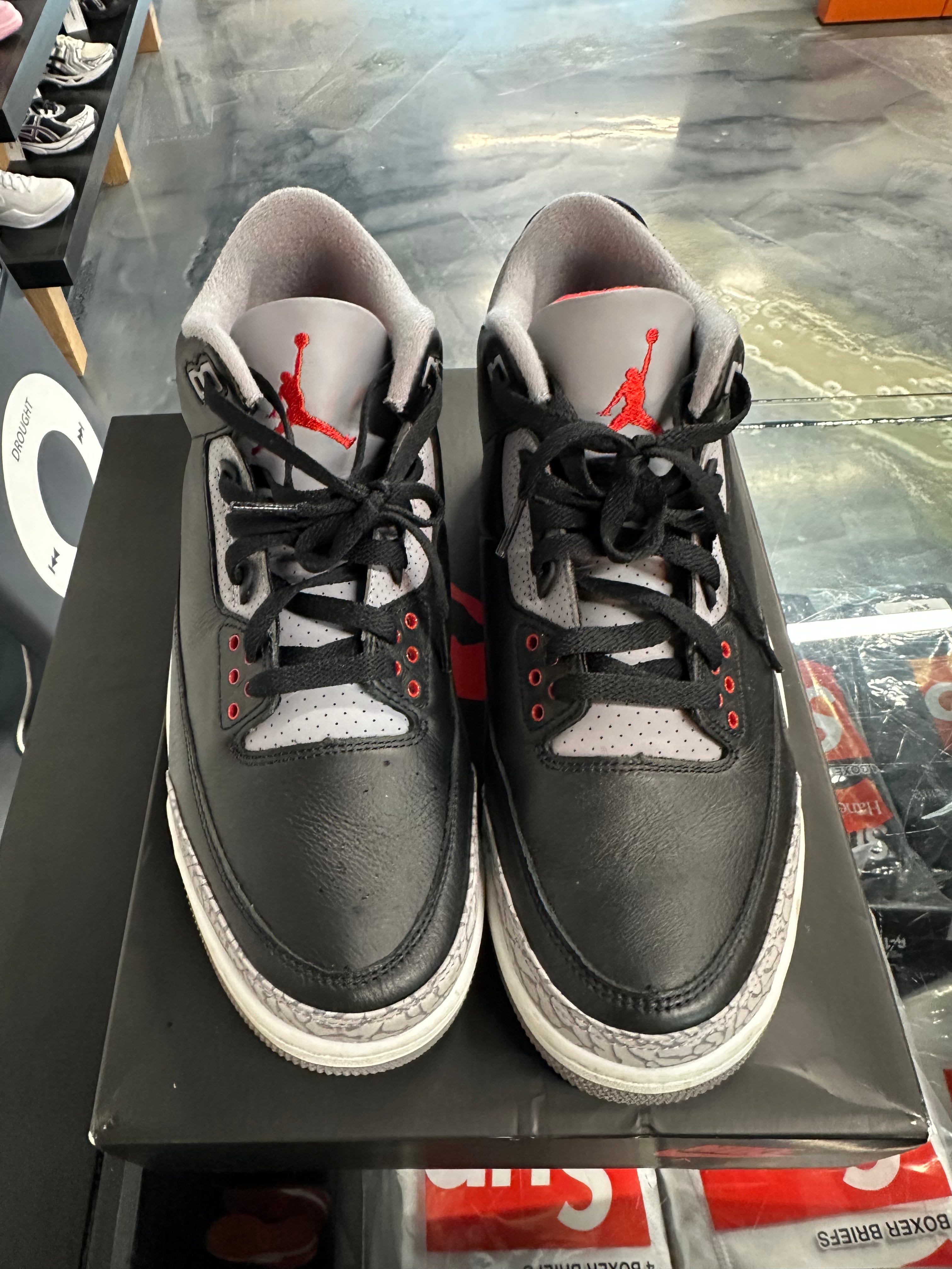 AIR JORDAN 3 BLACK CEMENT