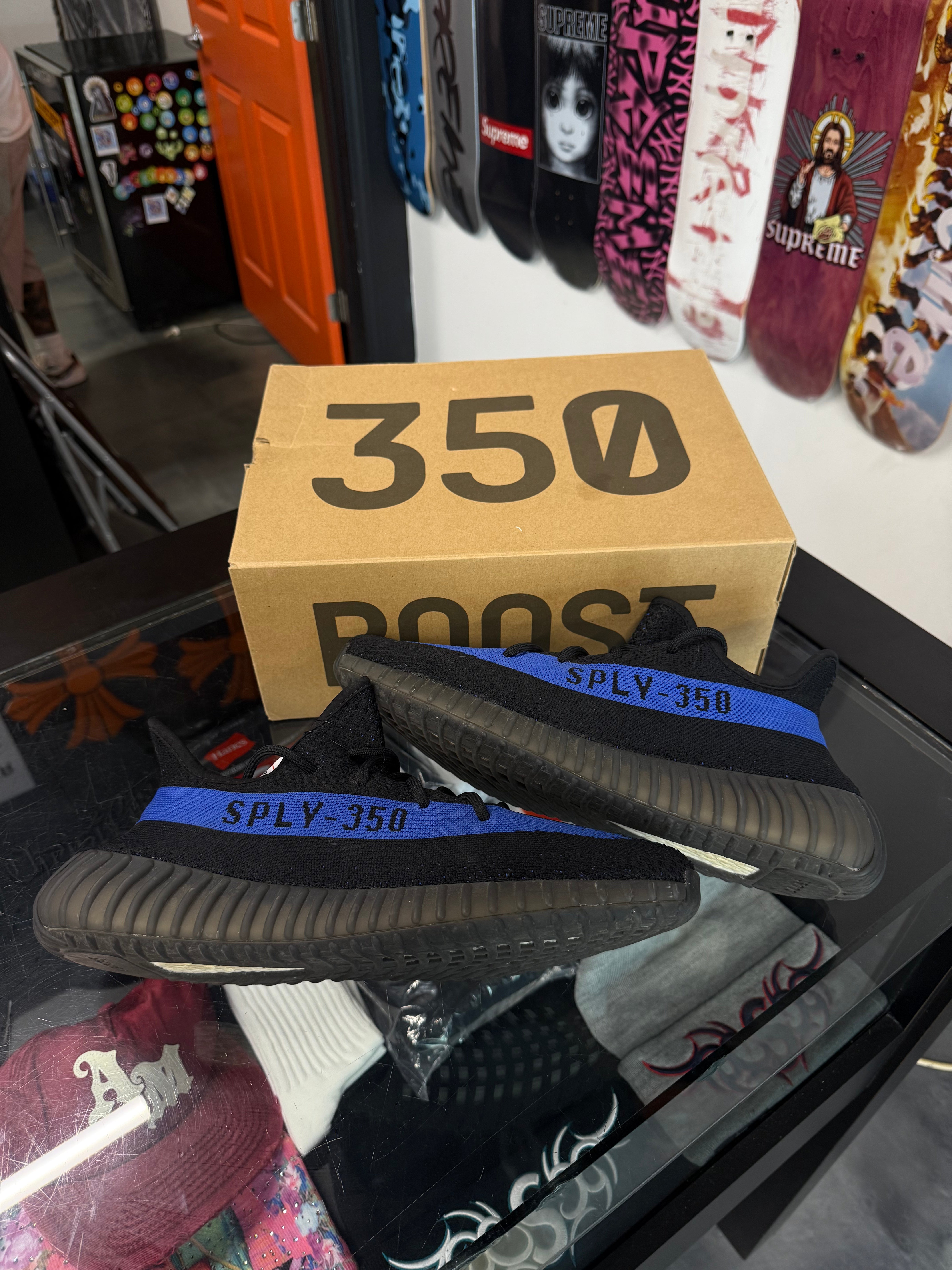 adidas Yeezy Boost 350 V2 Dazzling Blue - Used/Worn